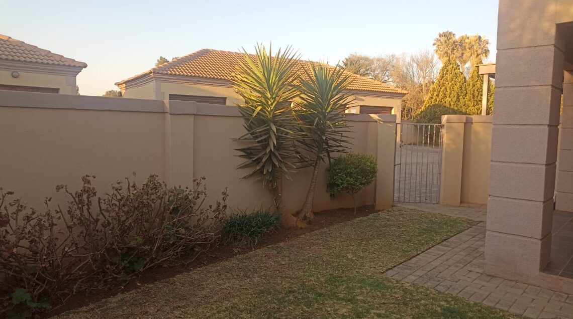 3 Bedroom Townhouse for Sale in Baillie Park Potchefstroom