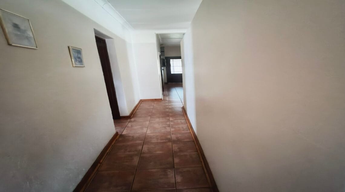 3 Bedroom House for Sale in Potchefstroom Central MyPotch.co.za