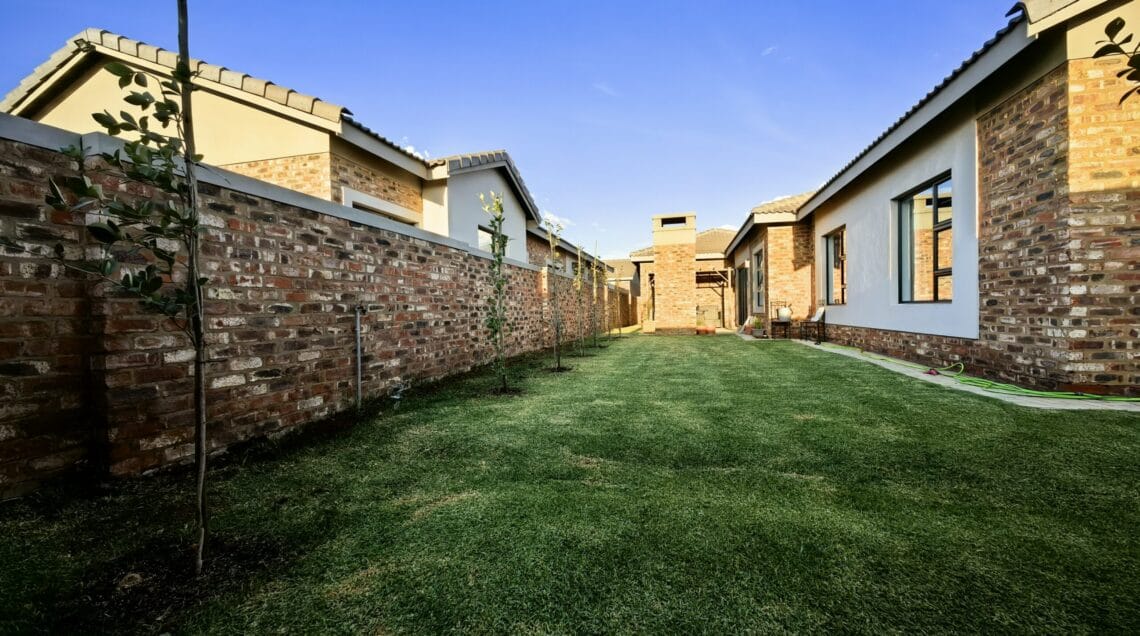 3 Bedroom Townhouse / Home for Sale in Baillie Park Birchwood Estate
