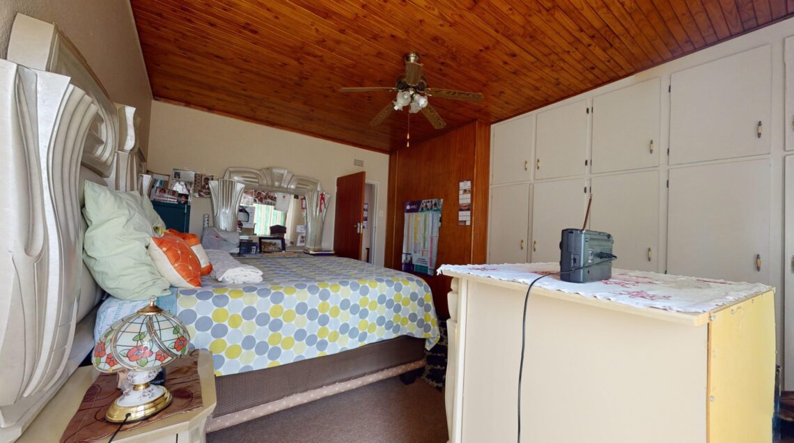 2 Bedroom Apartment / Flat for Sale in Potchefstroom Central