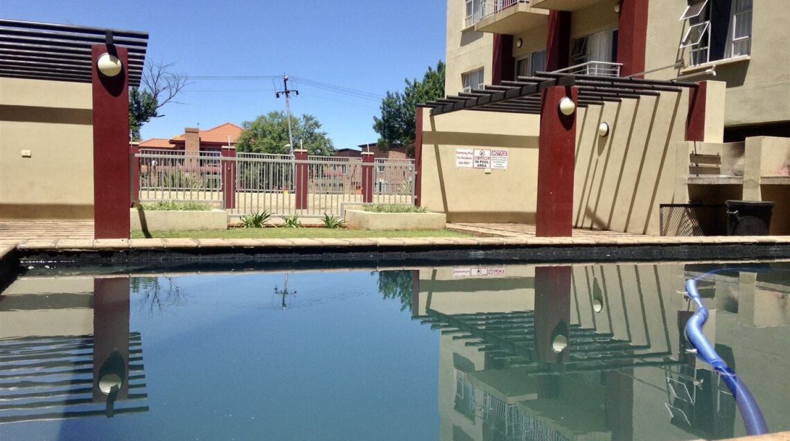 1 Bedroom Apartment / Flat for Sale in Die Bult Potchefstroom