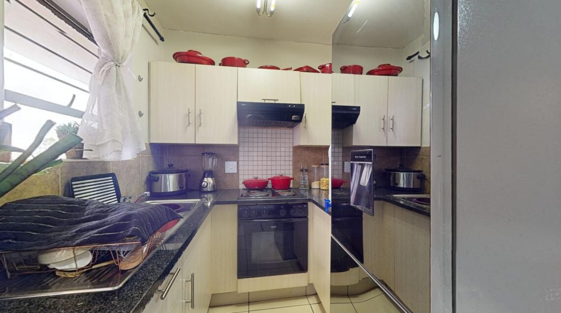 1 Bedroom Apartment / Flat for Sale in Die Bult Potchefstroom Hoffman street