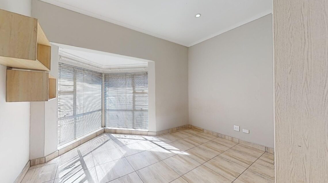 2 Bedroom Apartment / Flat for Sale in Dassie Rand Potchefstroom