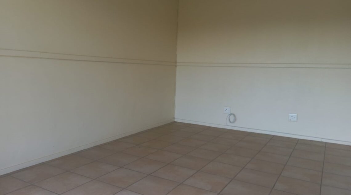 2 Bedroom Apartment / Flat for Sale in Kannoniers Park Potchefstroom