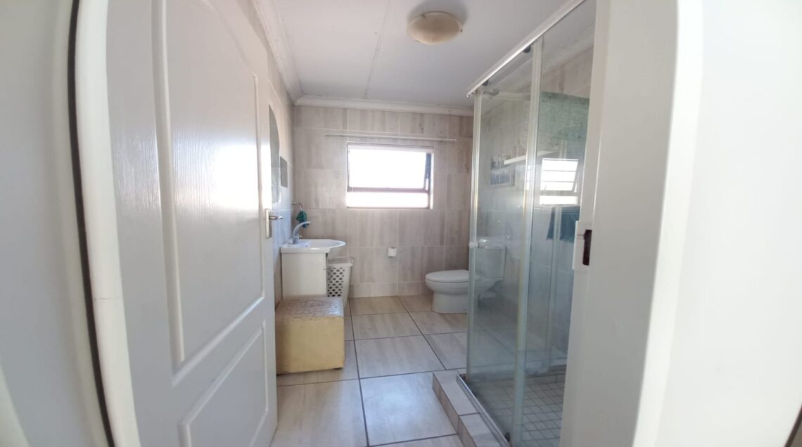 3 Bedroom Townhouse For Sale in Baillie Park Potchefstroom