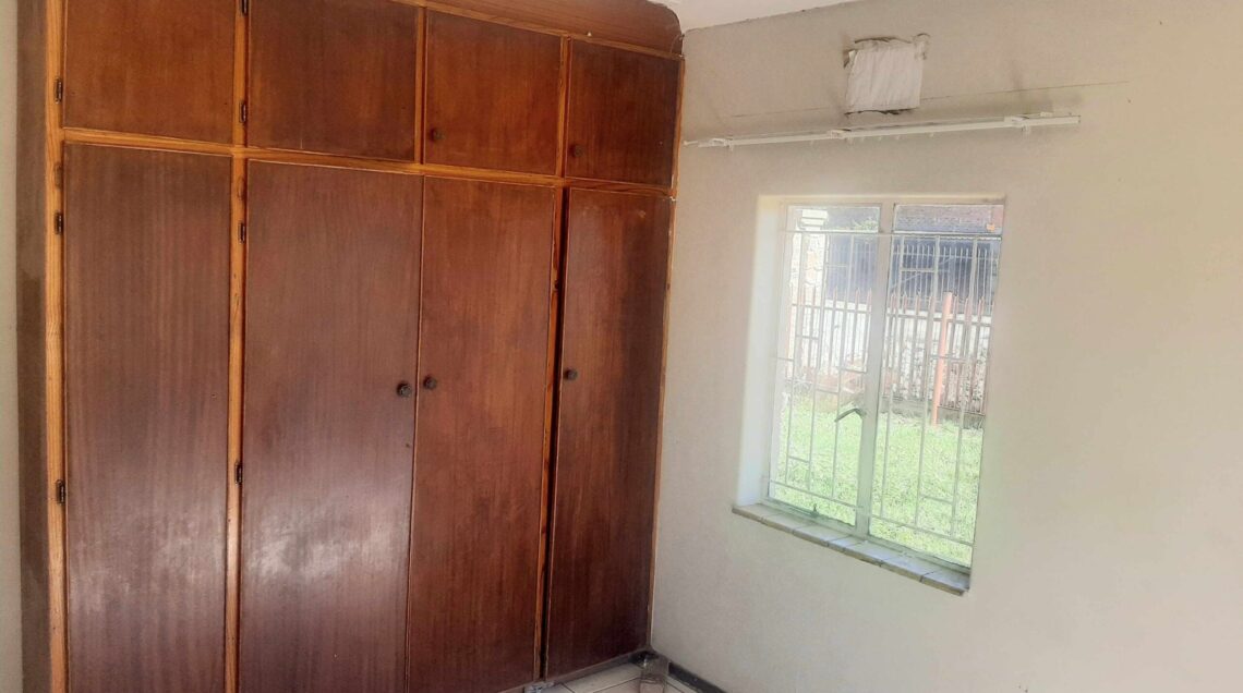 2 Bedroom Apartment / Flat for Sale in Potchefstroom Central