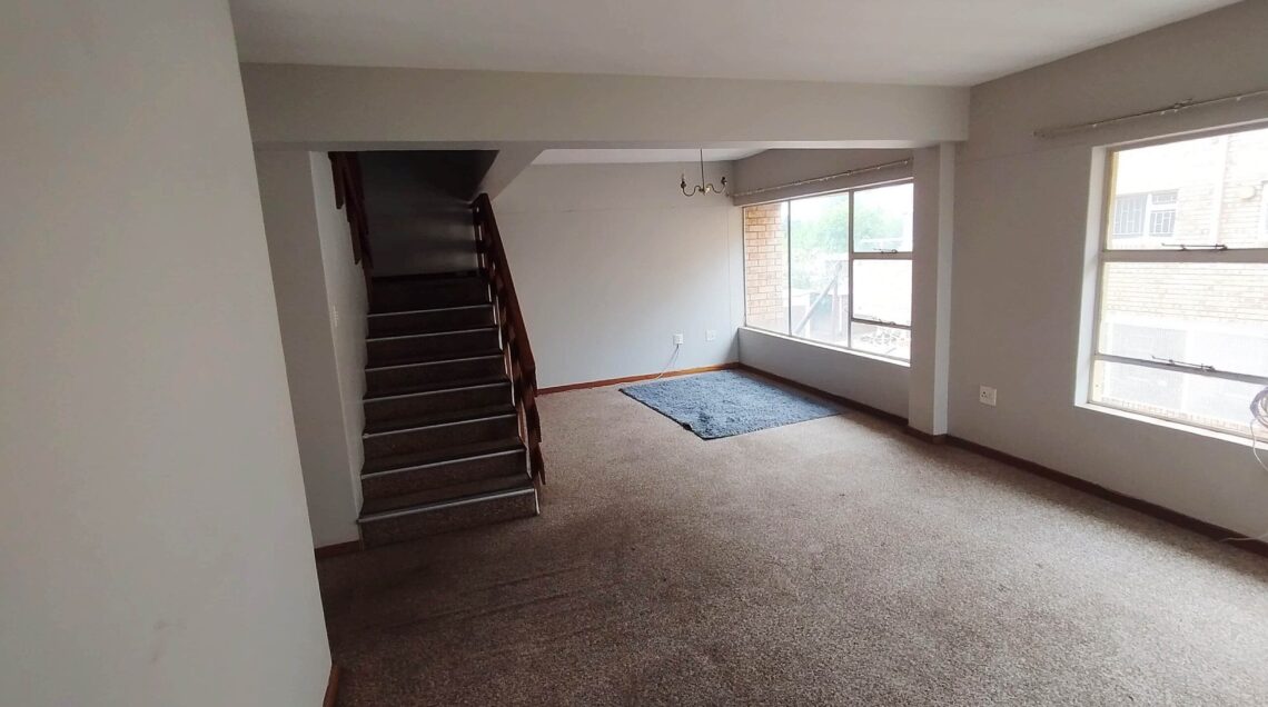 3-bedroom-apartment-flat-for-sale-in-potchefstroom-central