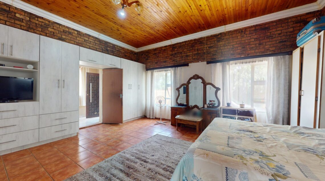 4 Bedroom Home for Sale in Dassie Rand Potchefstroom