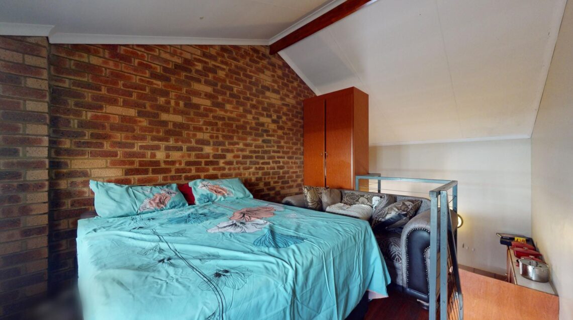 1 Bedroom Apartment / Flat for Sale in Dassie Rand Potchefstroom