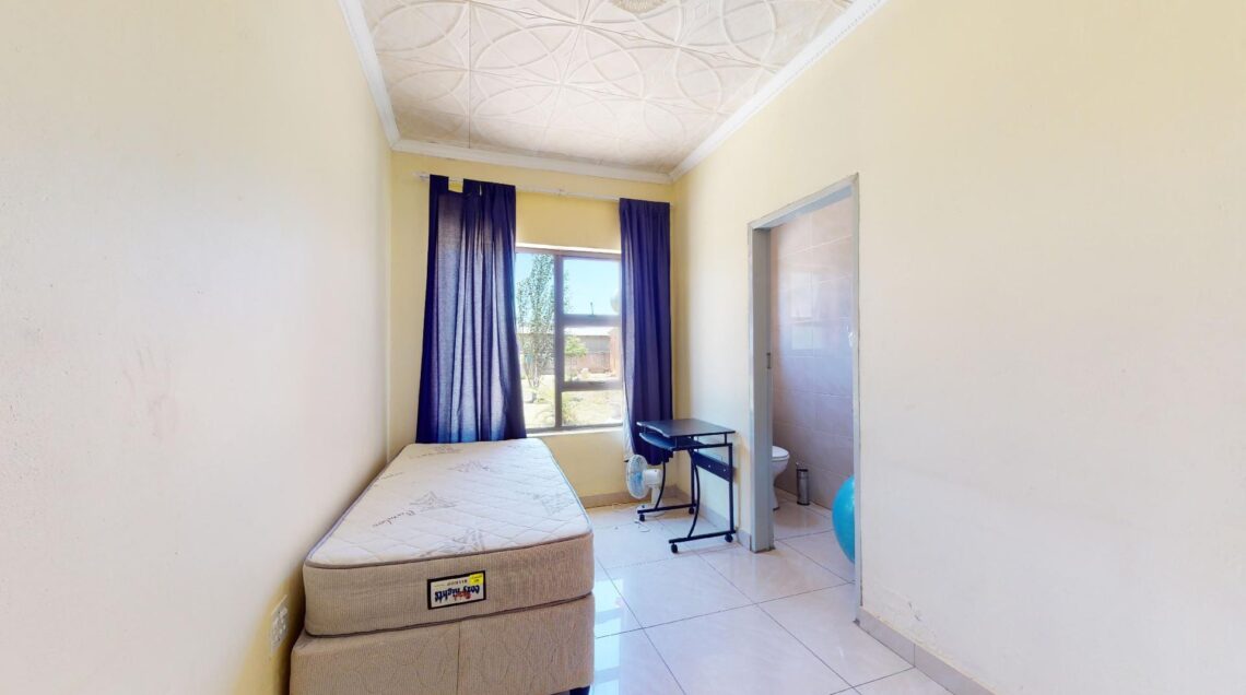 5 Bedroom House for Sale in Grimbeeck Park Potchefstroom