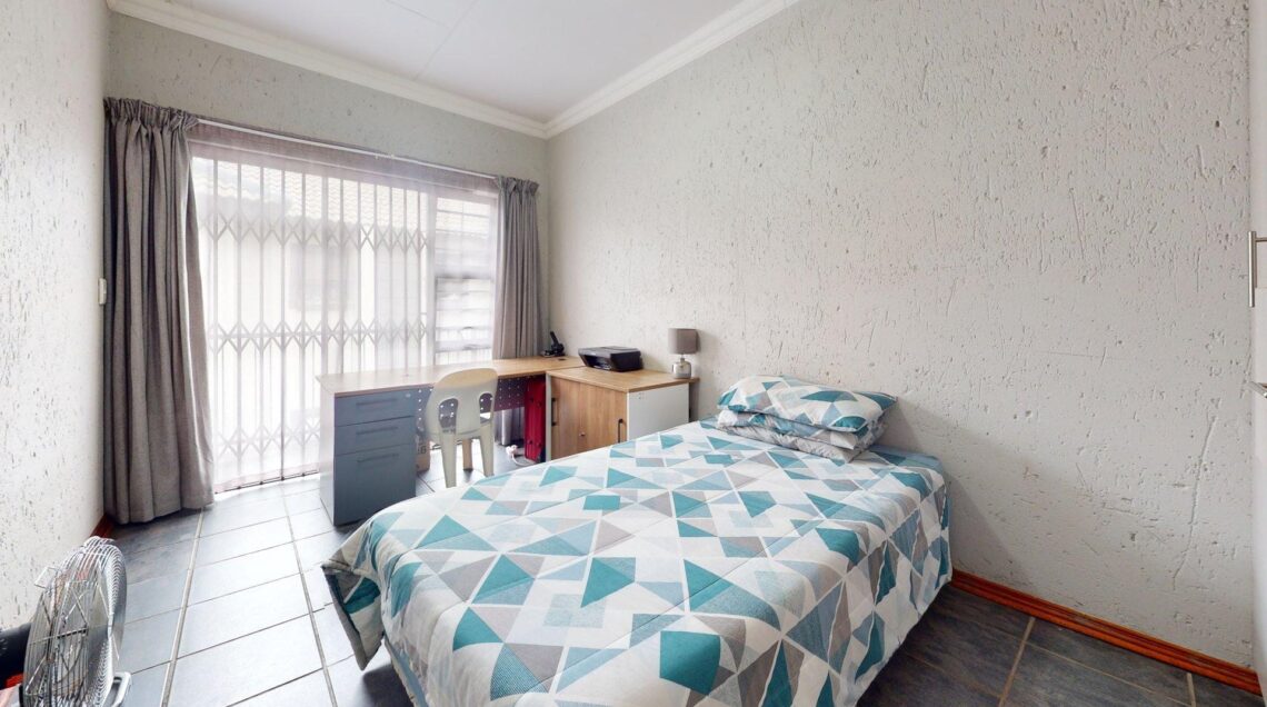 14 Bedroom Apartments / Flats for Sale in Die Bult Potchefstroom